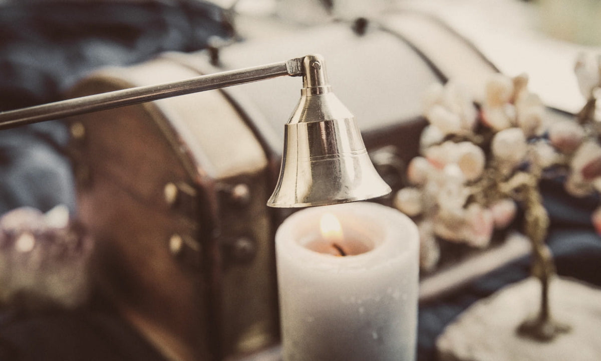 Éteignoir à bougie en laiton