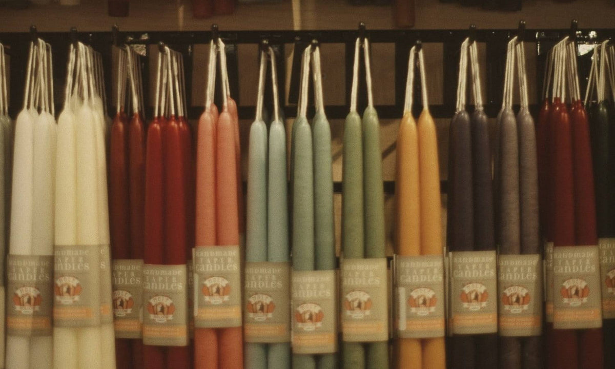 Bougie couleur : ce qu'un colorant change vraiment